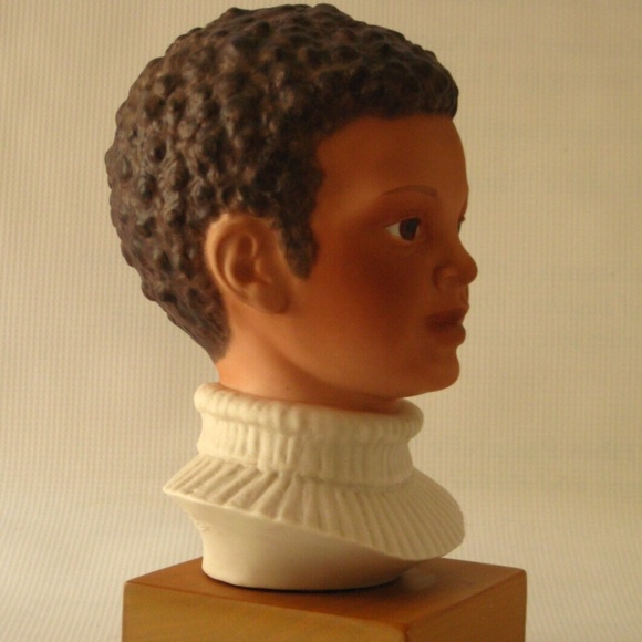 Cybis Porcelain Bust Figurine – JASON on Wood Base – Boy Child - Picture 2 of 2